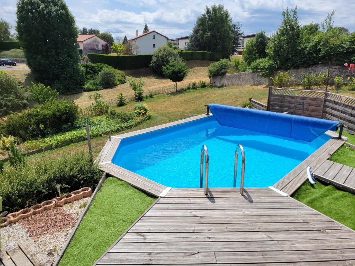 Damarie Bed & Breakfast Craponne-sur-Arzon Bagian luar foto